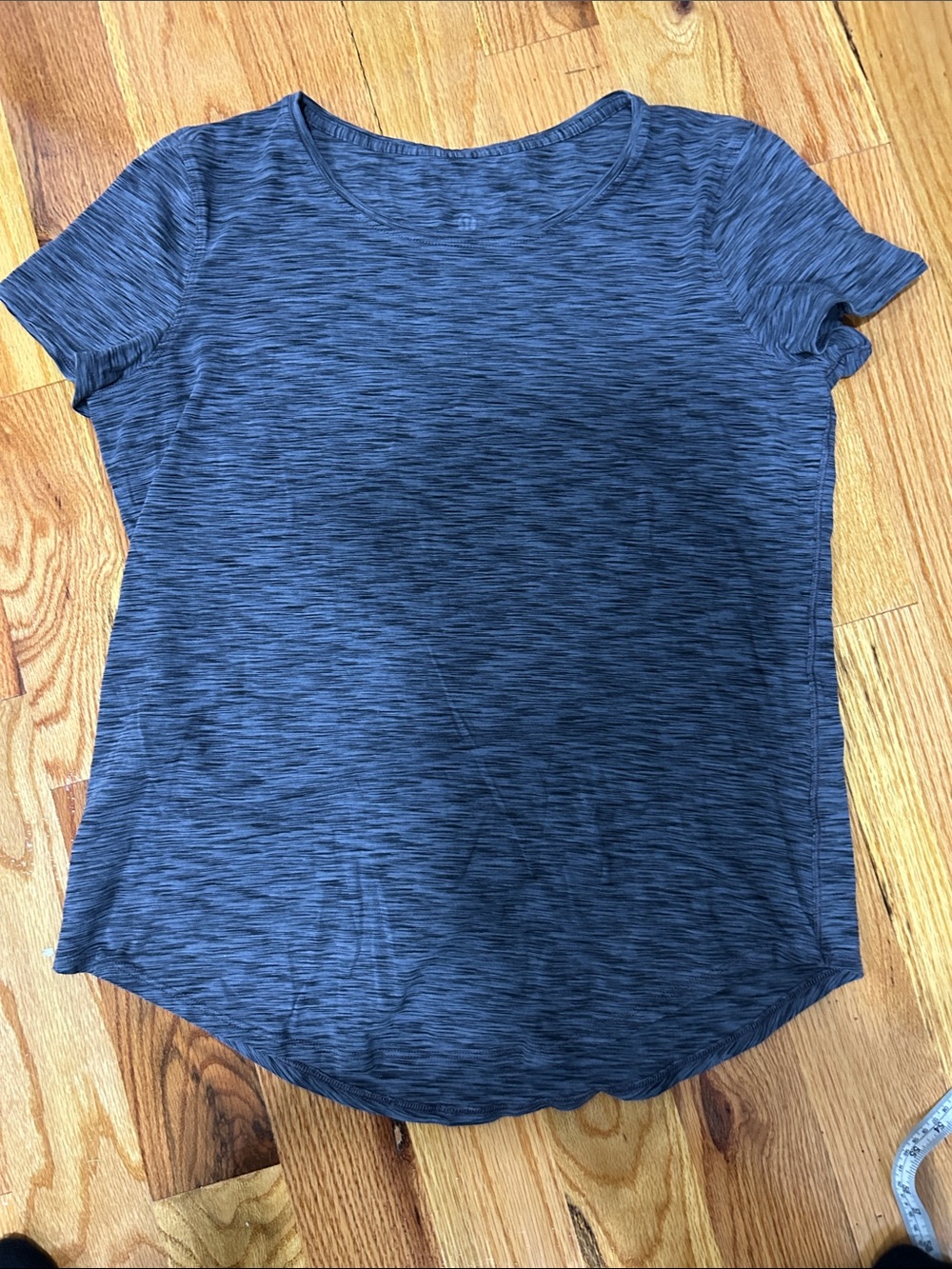 lululemon athletica Women's Short Sleeve Tee in Heathered Gray/Navy